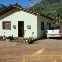 Lindo S�tio com Cachoeira
