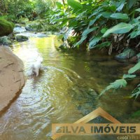 Lindo S�tio com Cachoeira