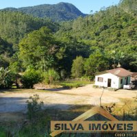 Lindo S�tio com Cachoeira
