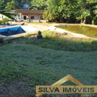 Lindo S�tio com Cachoeira