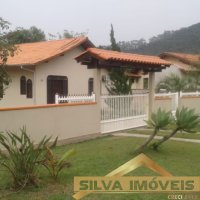 Casa com terreno de 1.150m