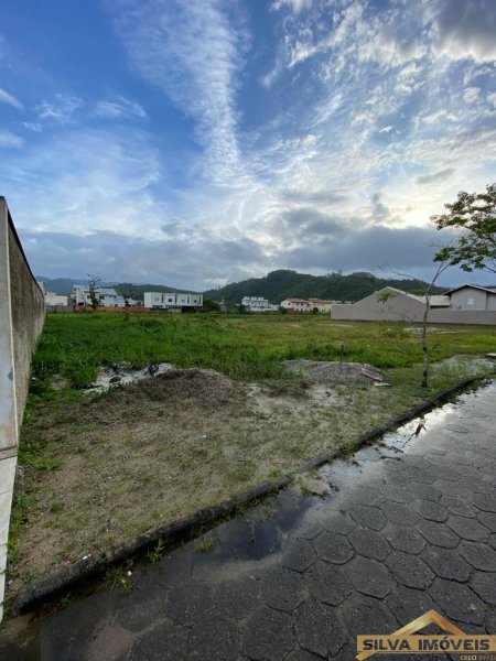 LOTE BAIRRO TAJUBA 2
