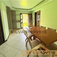 Linda Casa em �rea Nobre! 