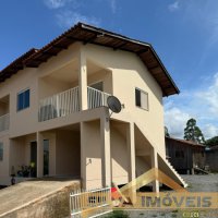 Propriedade com 02 casas!