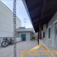 CASA A VENDA EM ITAJAI