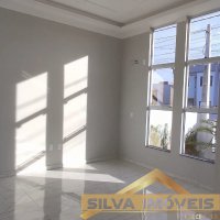 CASA A VENDA NA TAJUBA II