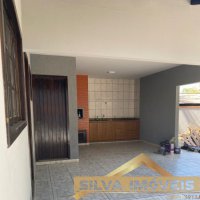 CASA NO CENTRO PARA LOCA��O