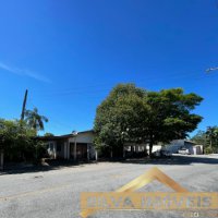 Terreno comercial com 1350m�