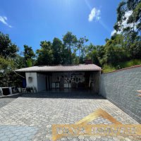 CASA A VENDA