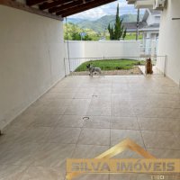 SOBRADO A VENDA