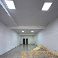 Sala comercial no centro da cidade (proximo ao Bradesco)
