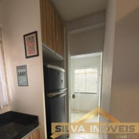 Apartamento Semi-Mobiliado para Loca��o